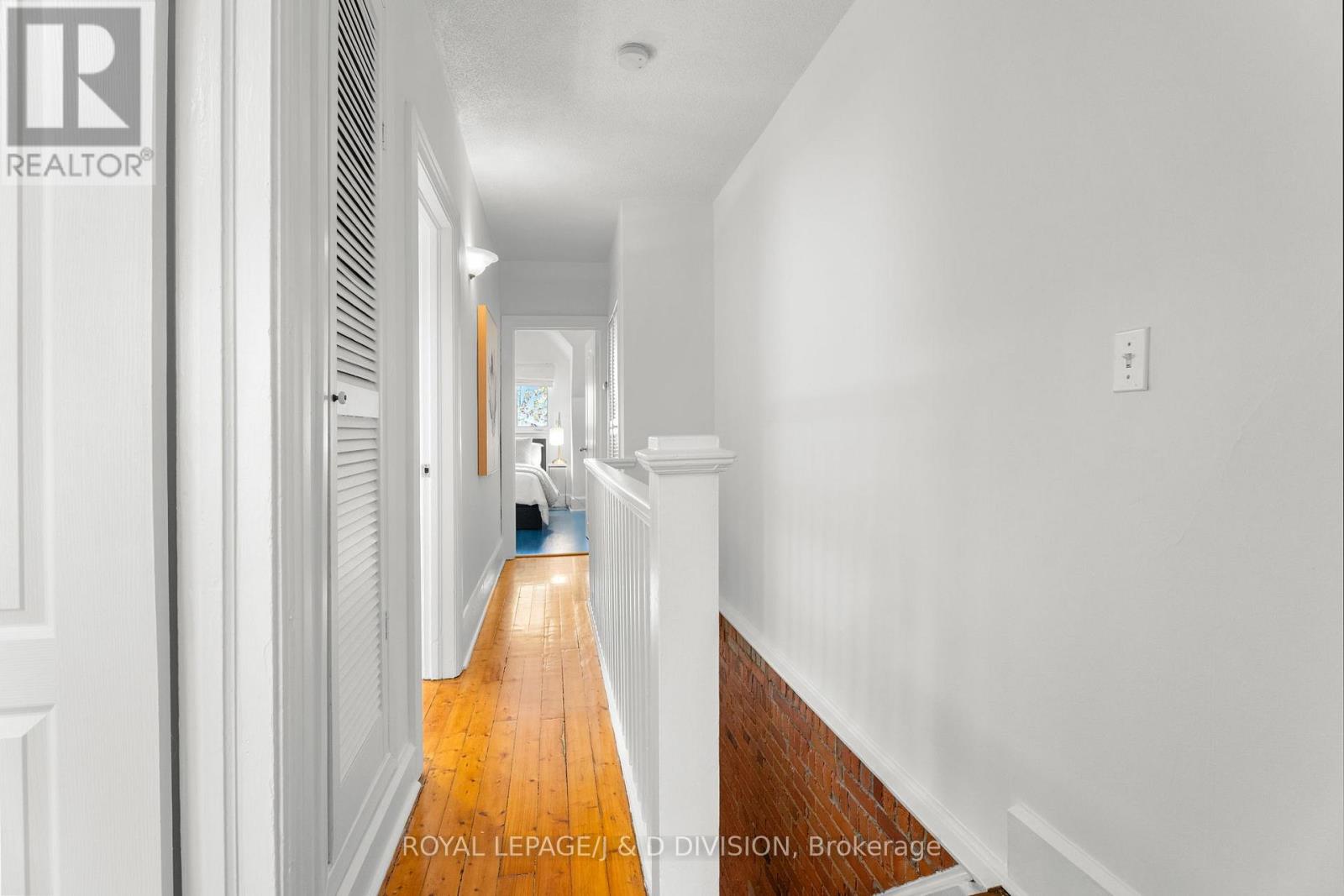 87 Kent Road, Toronto, Ontario  M4L 2X5 - Photo 15 - E13122278