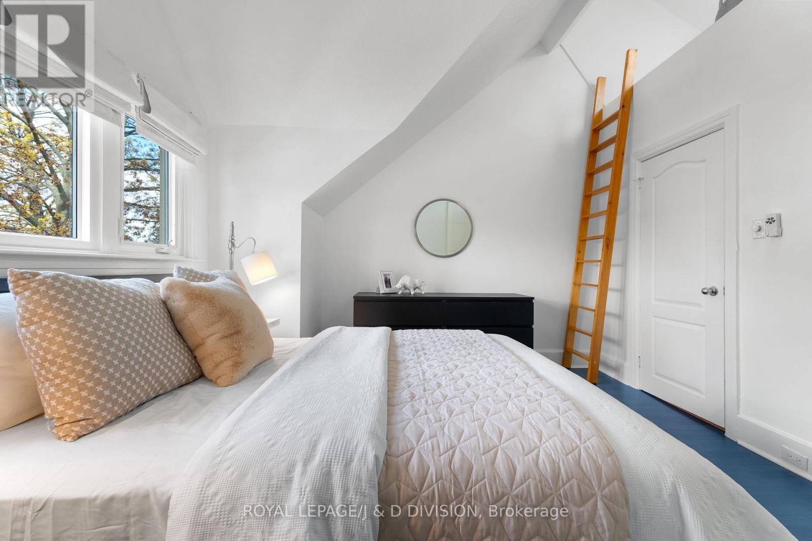 87 Kent Road, Toronto, Ontario  M4L 2X5 - Photo 18 - E13122278