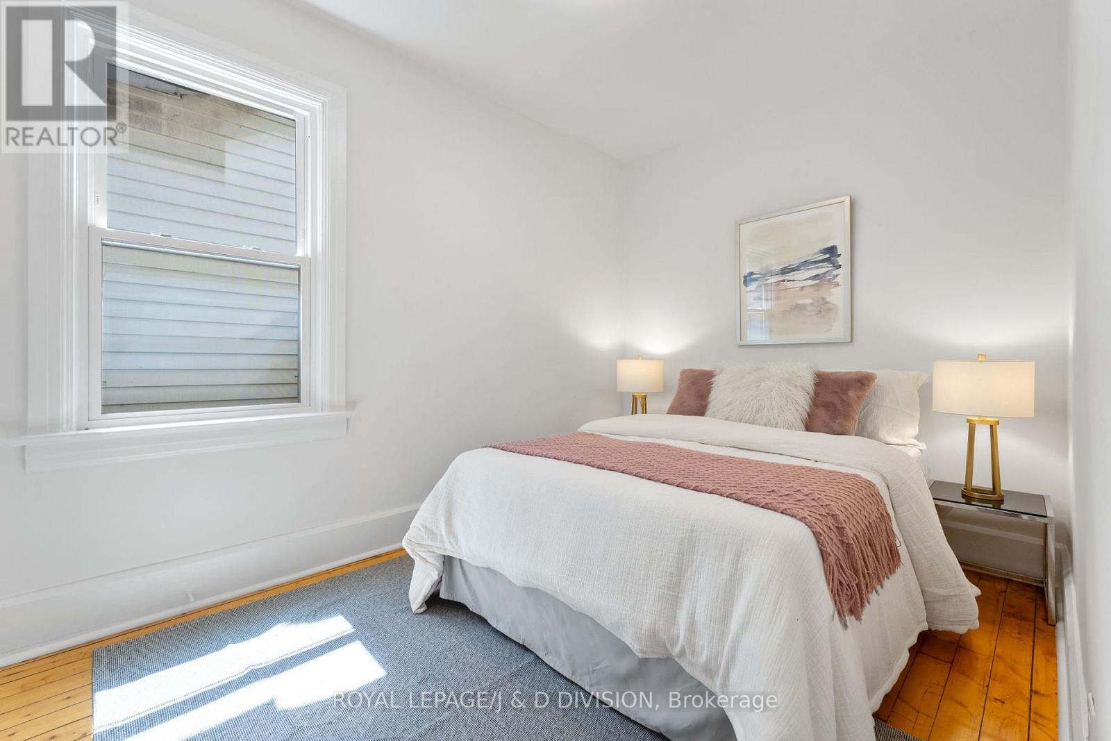 87 Kent Road, Toronto, Ontario  M4L 2X5 - Photo 23 - E13122278