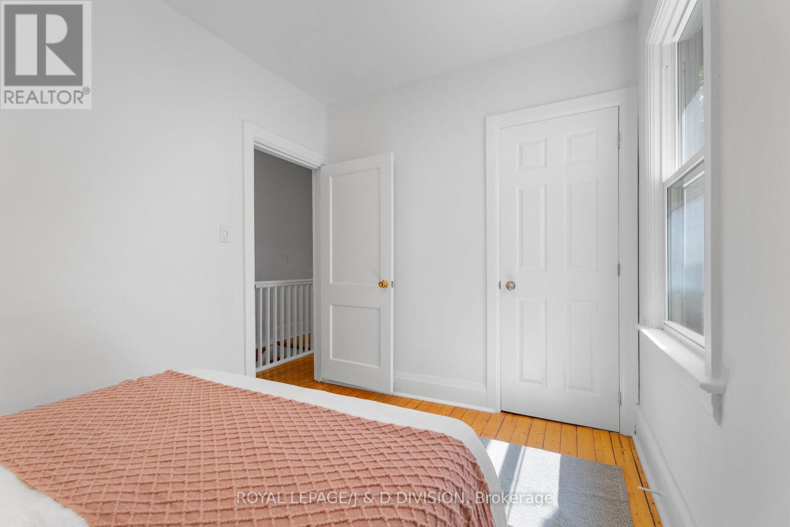 87 Kent Road, Toronto, Ontario  M4L 2X5 - Photo 24 - E13122278