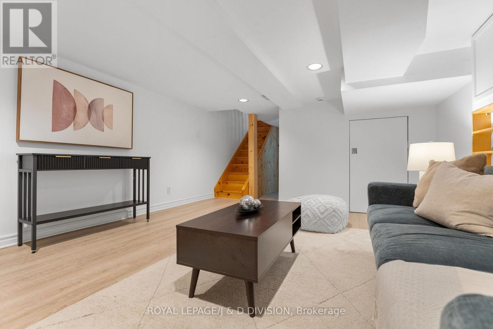 87 Kent Road, Toronto, Ontario  M4L 2X5 - Photo 25 - E13122278
