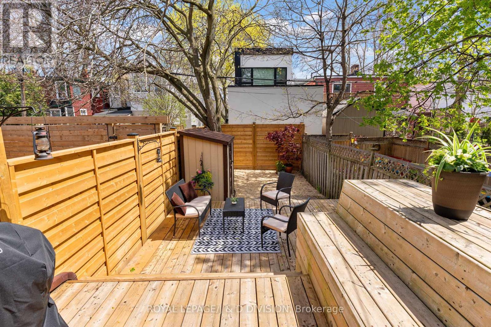 87 Kent Road, Toronto, Ontario  M4L 2X5 - Photo 30 - E13122278