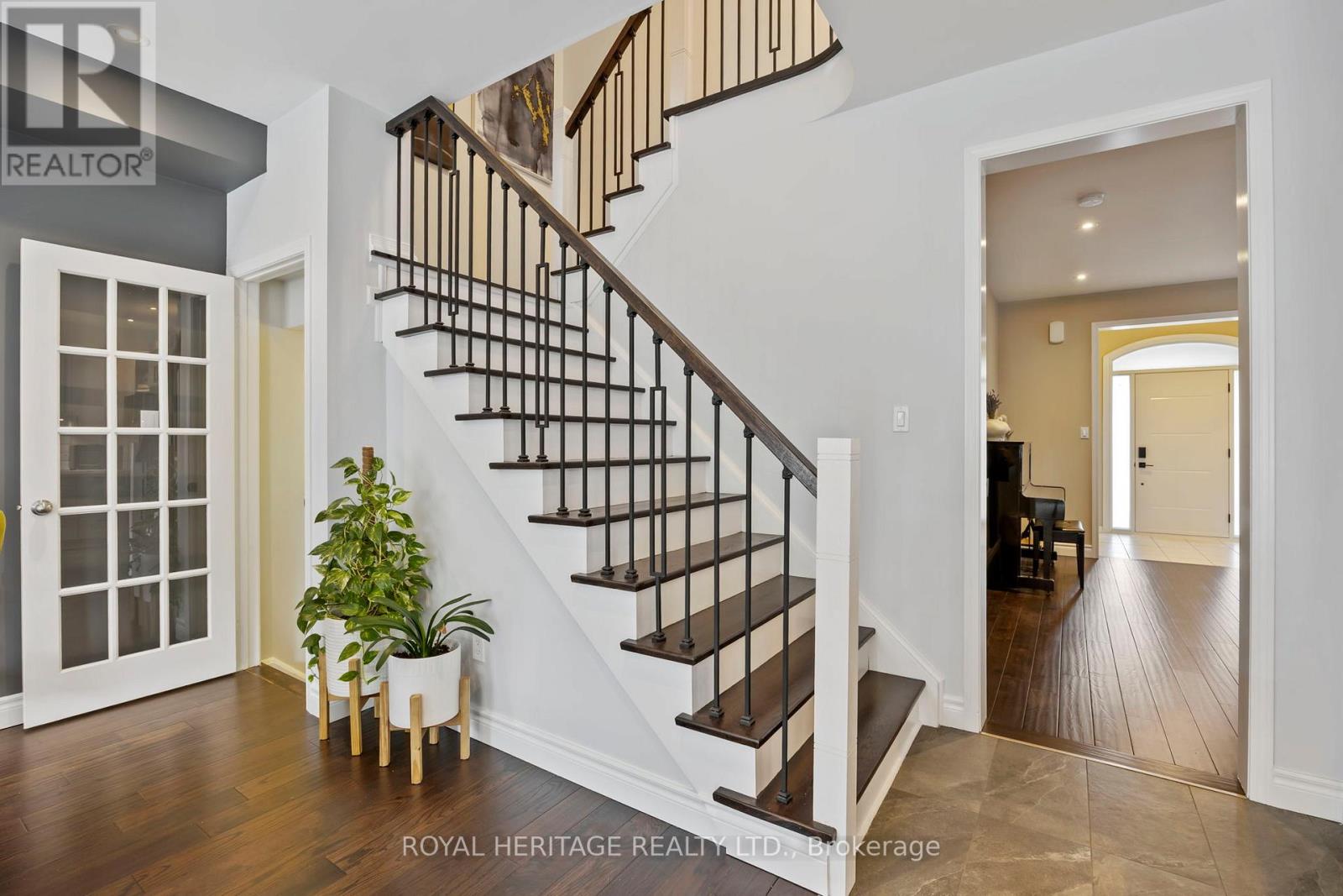 1531 Elmsley Drive, Pickering, Ontario  L1X 0B5 - Photo 14 - E13122598