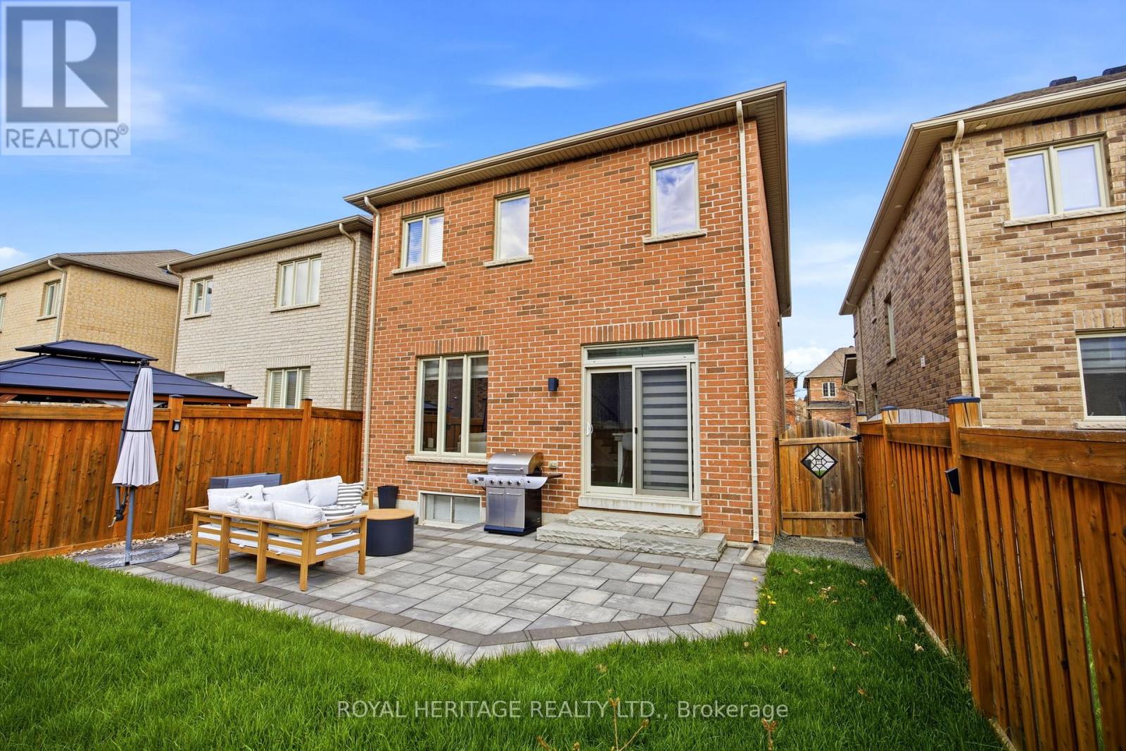 1531 Elmsley Drive, Pickering, Ontario  L1X 0B5 - Photo 34 - E13122598
