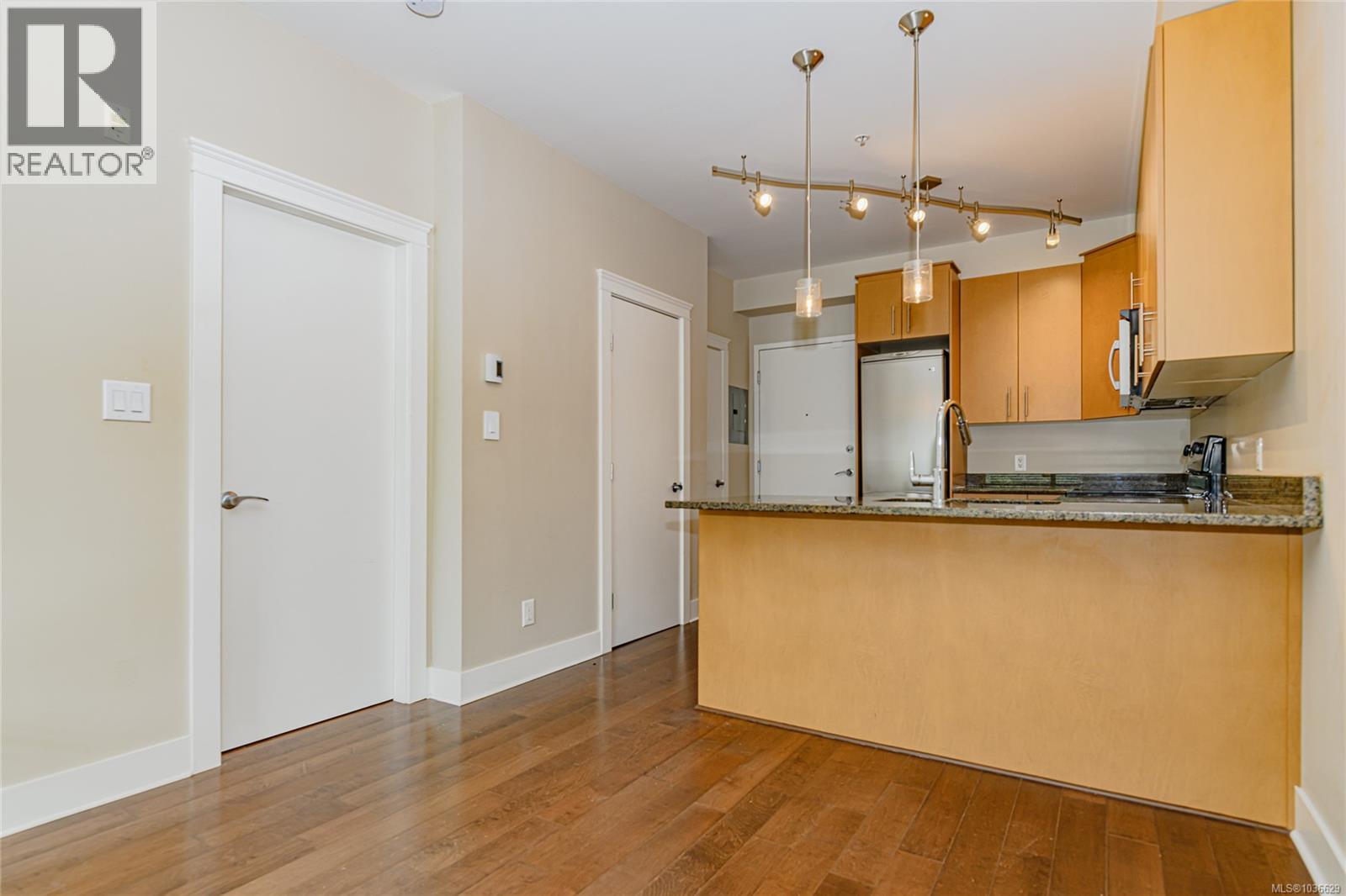 214 21 Conard St, View Royal, British Columbia  V8Z 0C4 - Photo 9 - 1036629