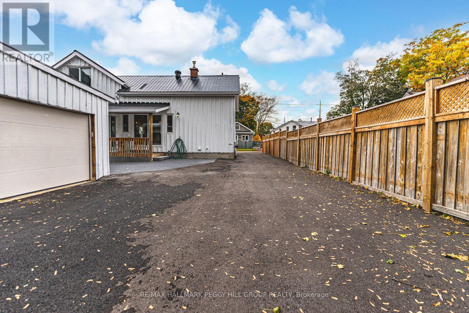 131 Sanford Street, Barrie (Sanford), Ontario  L4N 3C8 - Photo 18 - S13121536