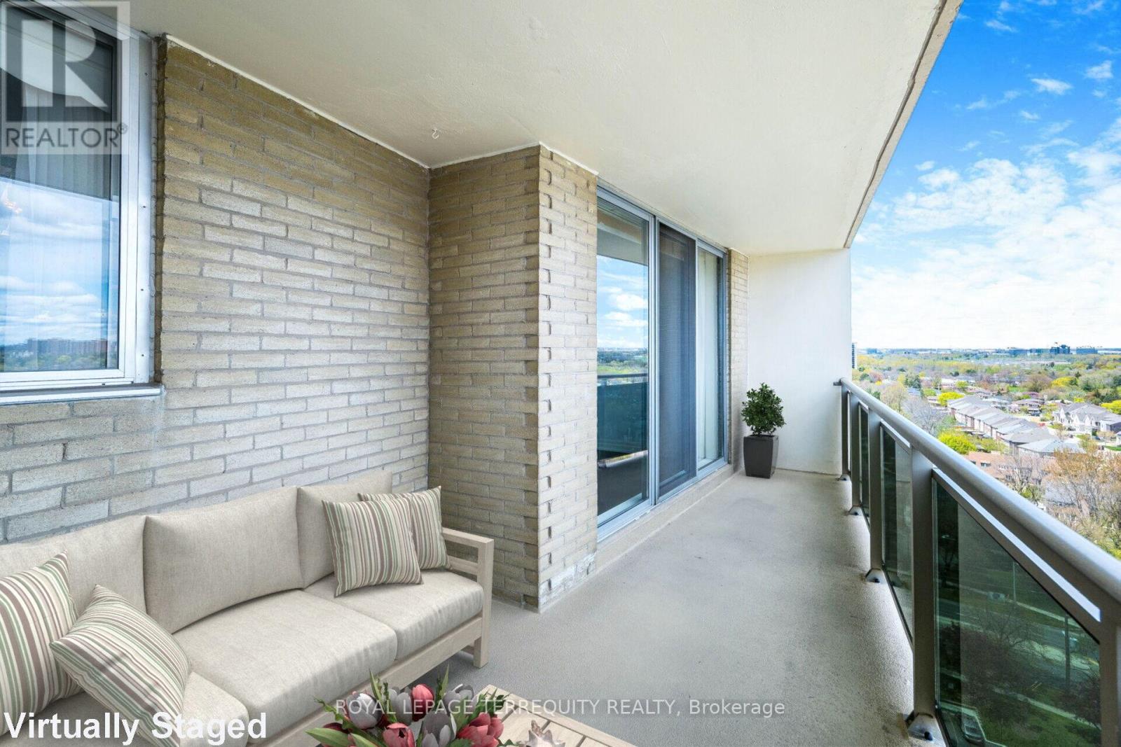 1902 - 820 Burnhamthorpe Road, Toronto, Ontario  M9C 4W2 - Photo 31 - W13121032