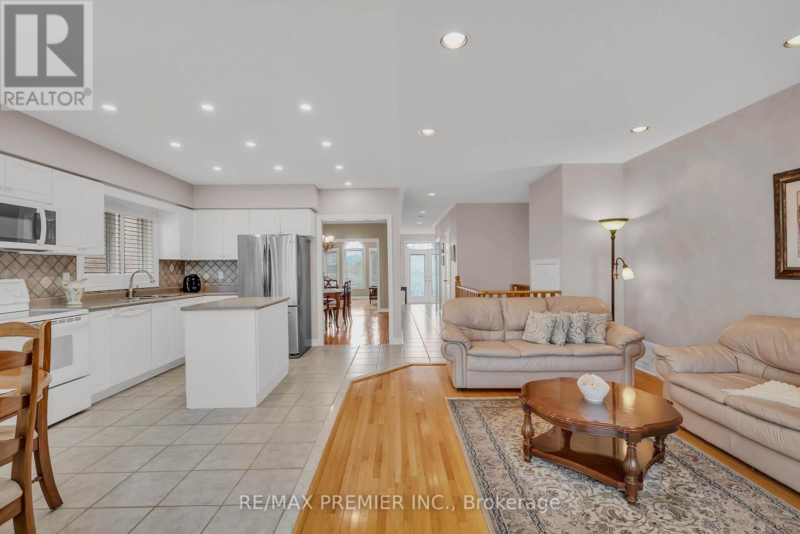 20 Drummond Drive, Vaughan, Ontario  L6A 2M5 - Photo 10 - N13122322