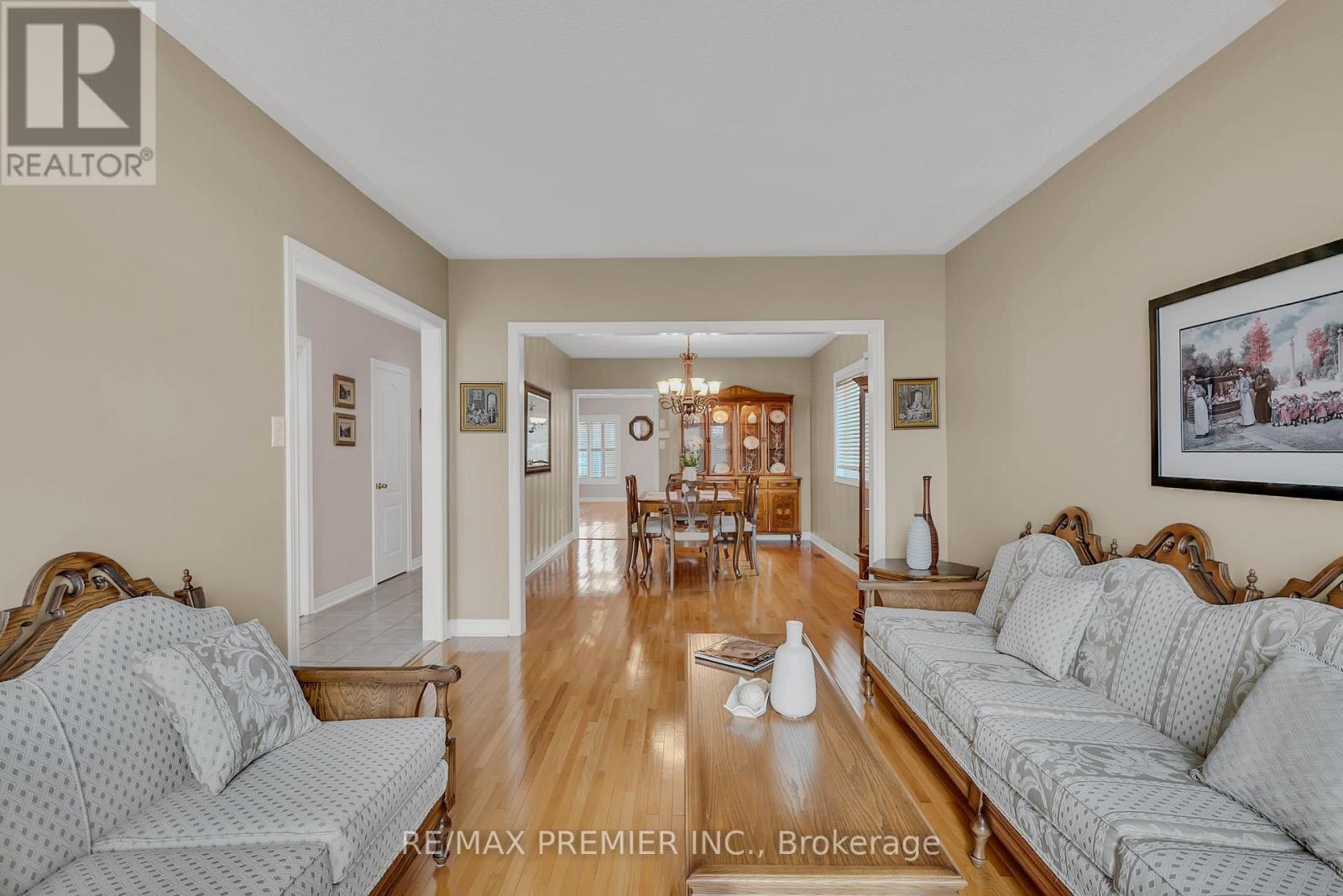 20 Drummond Drive, Vaughan, Ontario  L6A 2M5 - Photo 7 - N13122322