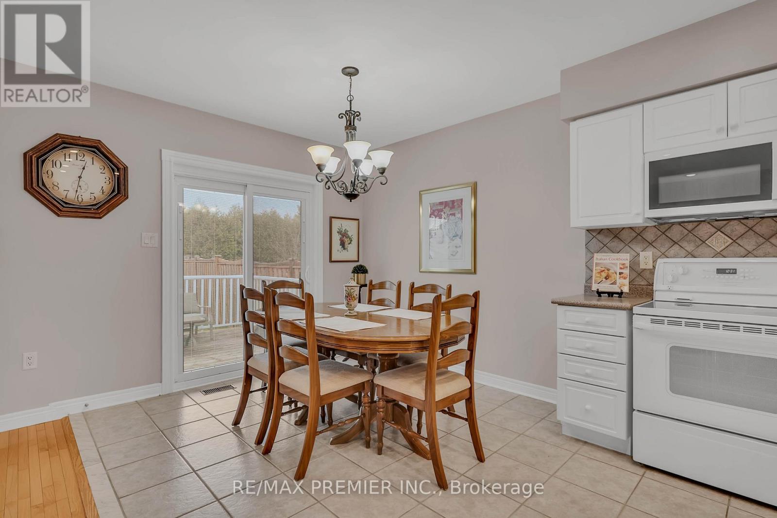20 Drummond Drive, Vaughan, Ontario  L6A 2M5 - Photo 9 - N13122322