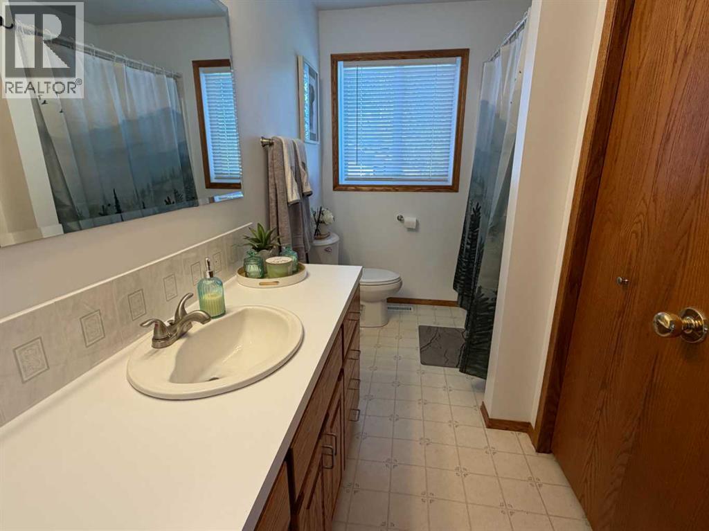 5025 41 Avenue, Taber, Alberta  T1G 1A7 - Photo 19 - A2310452