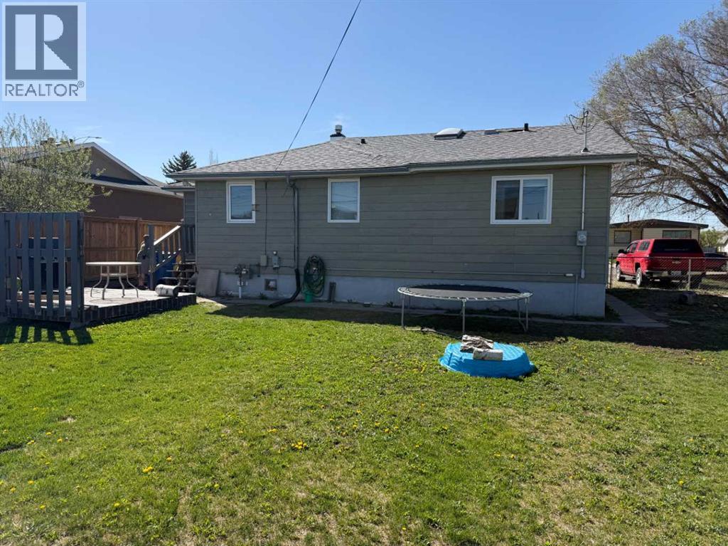 5025 41 Avenue, Taber, Alberta  T1G 1A7 - Photo 39 - A2310452