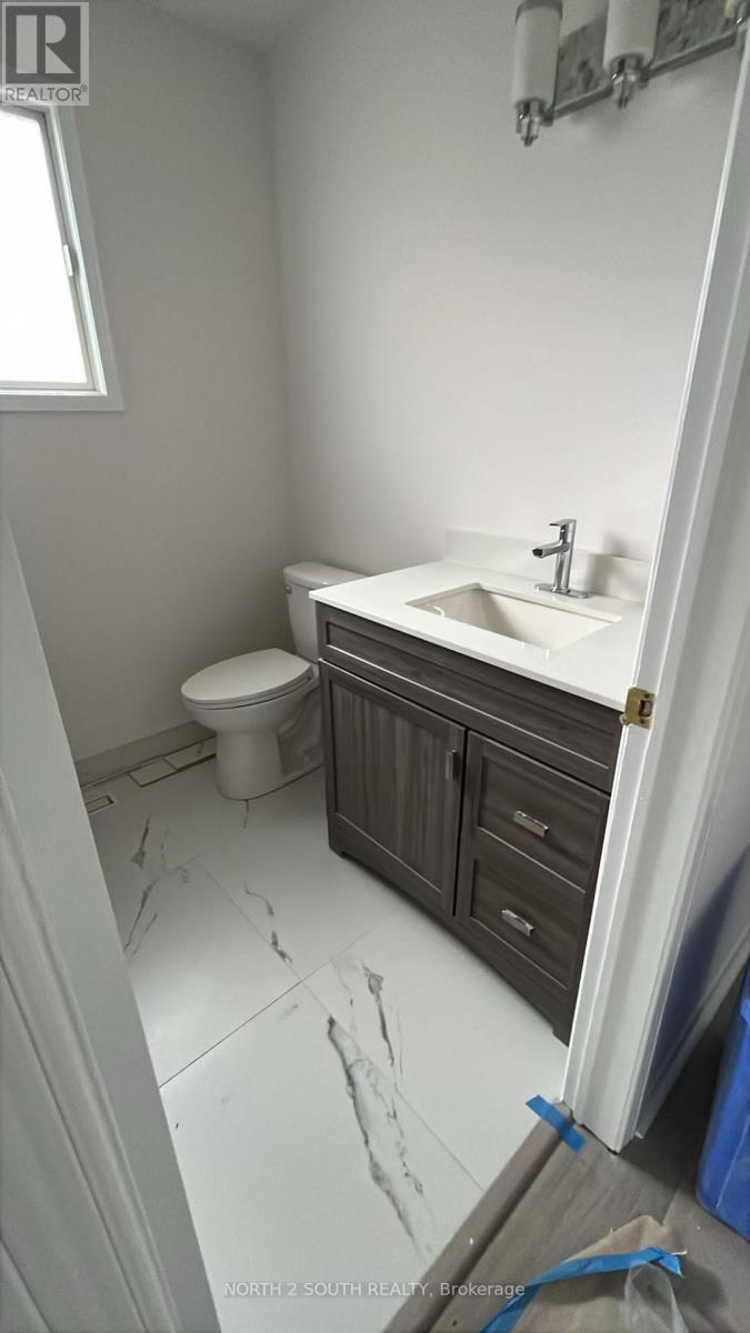 Upper - 39 Knicely Road, Barrie (Painswick North), Ontario  L4N 6V3 - Photo 6 - S13122244
