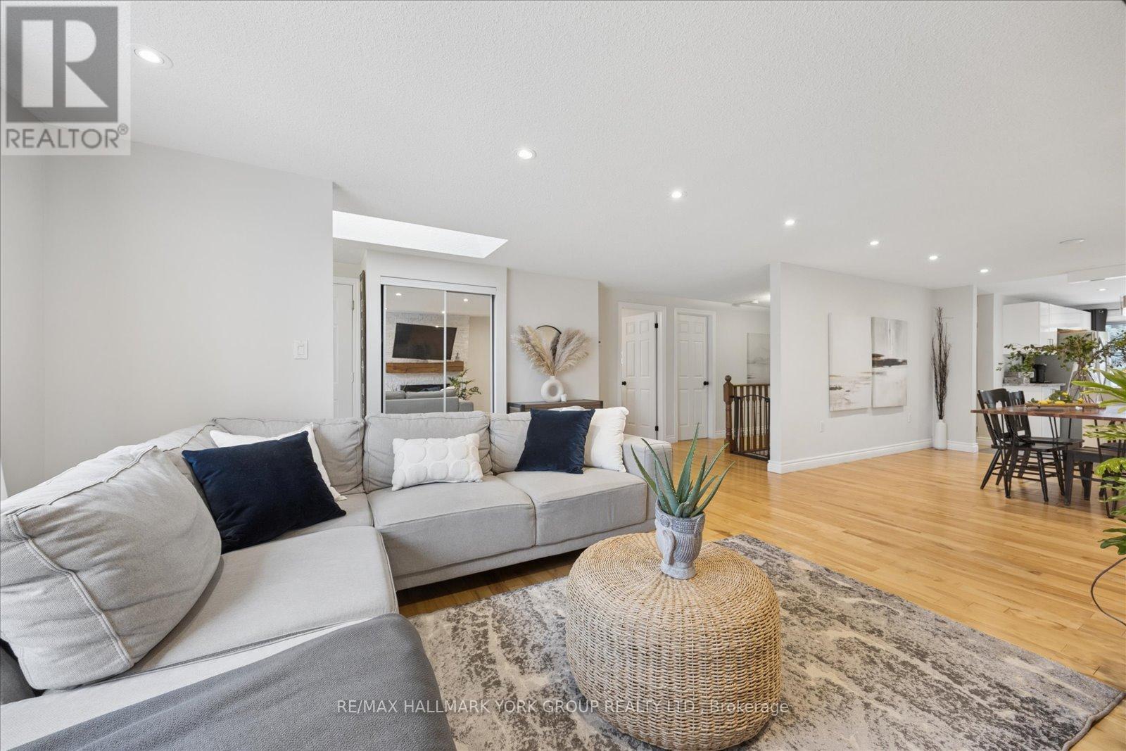 132 Athabaska Road, Barrie (Holly), Ontario  L4N 8E5 - Photo 10 - S13122528