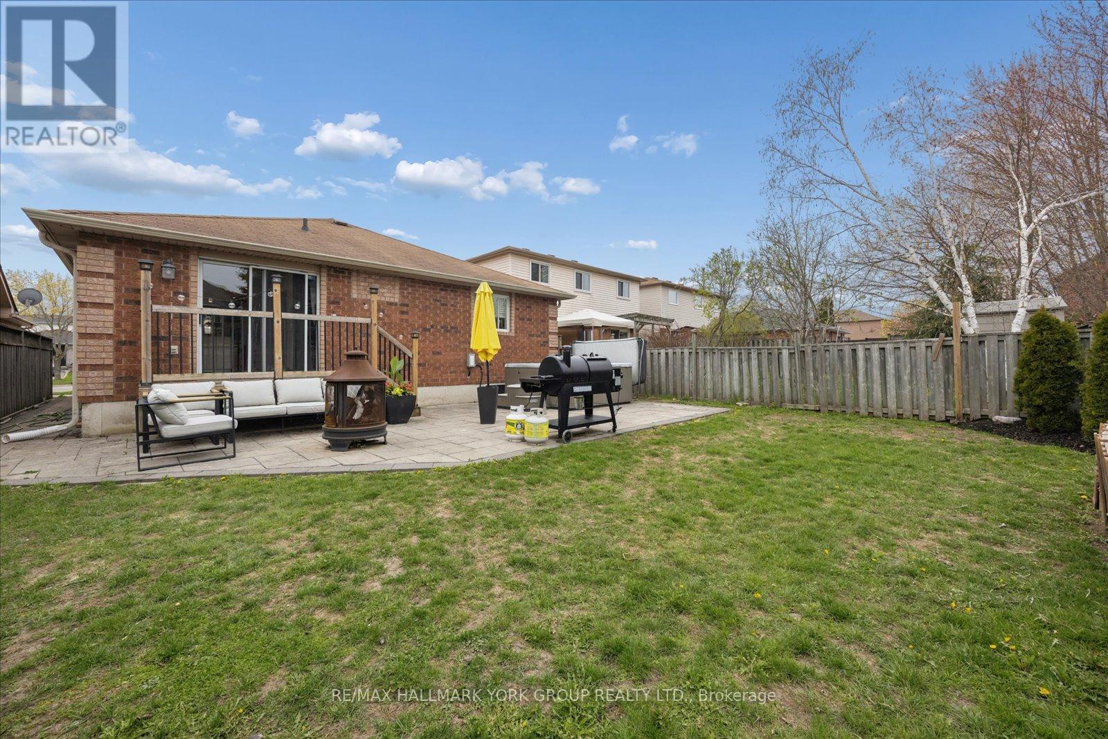 132 Athabaska Road, Barrie (Holly), Ontario  L4N 8E5 - Photo 43 - S13122528