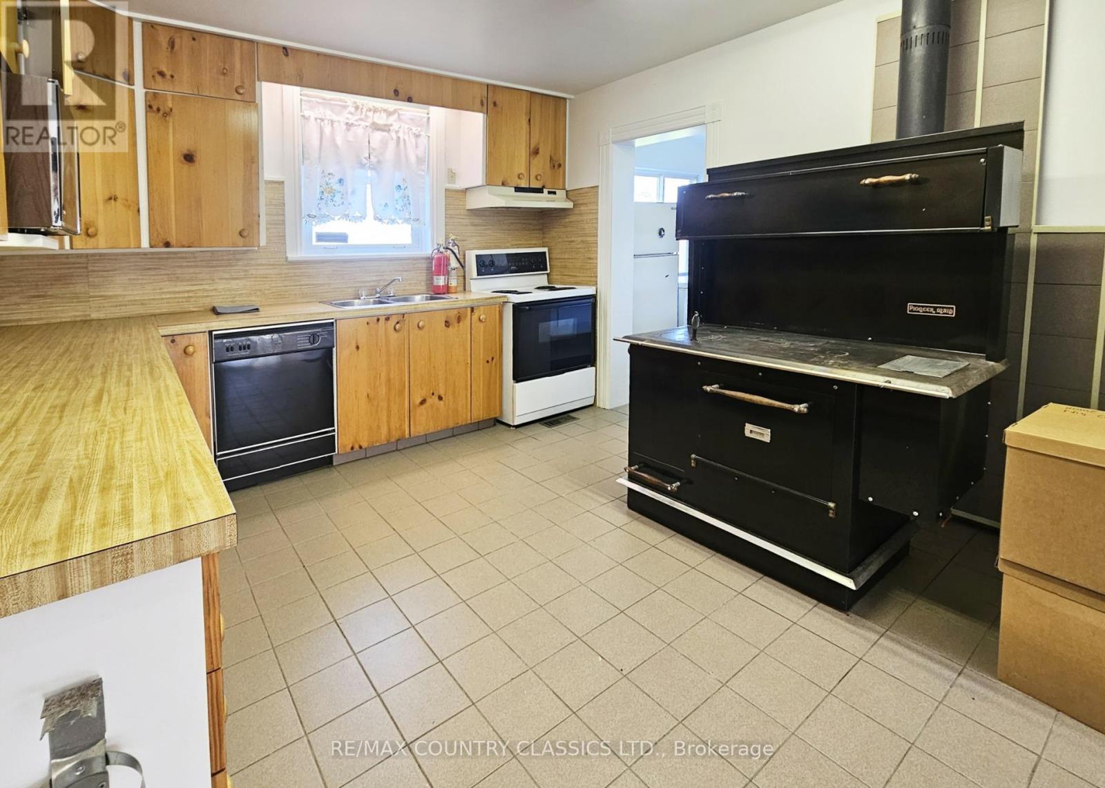 185 Yourth Road, Lyndoch And Raglan, Ontario  K0J 2E0 - Photo 4 - X13122770