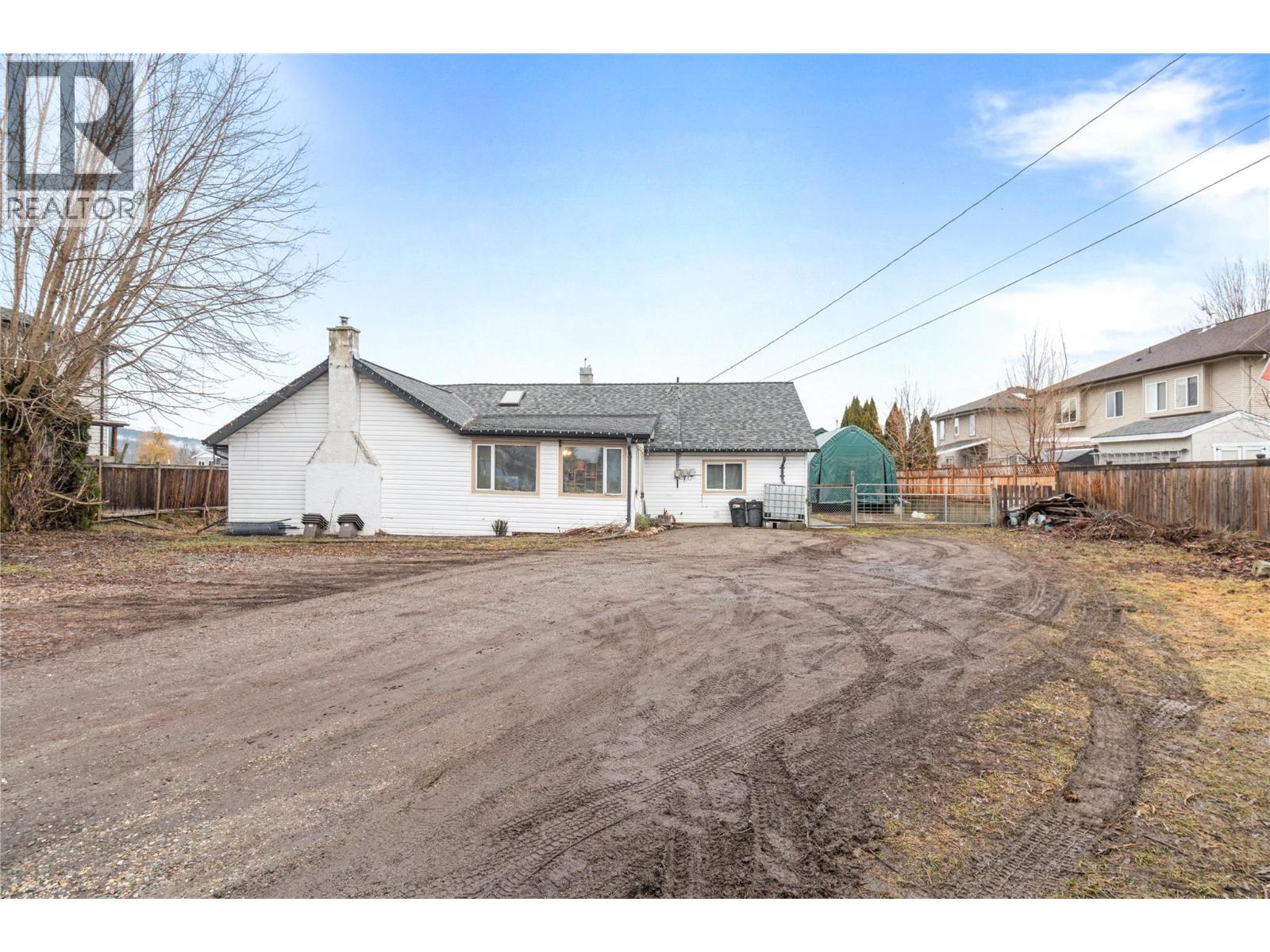 315 Bass Avenue, Enderby, British Columbia  V0E 1V0 - Photo 3 - 10375428