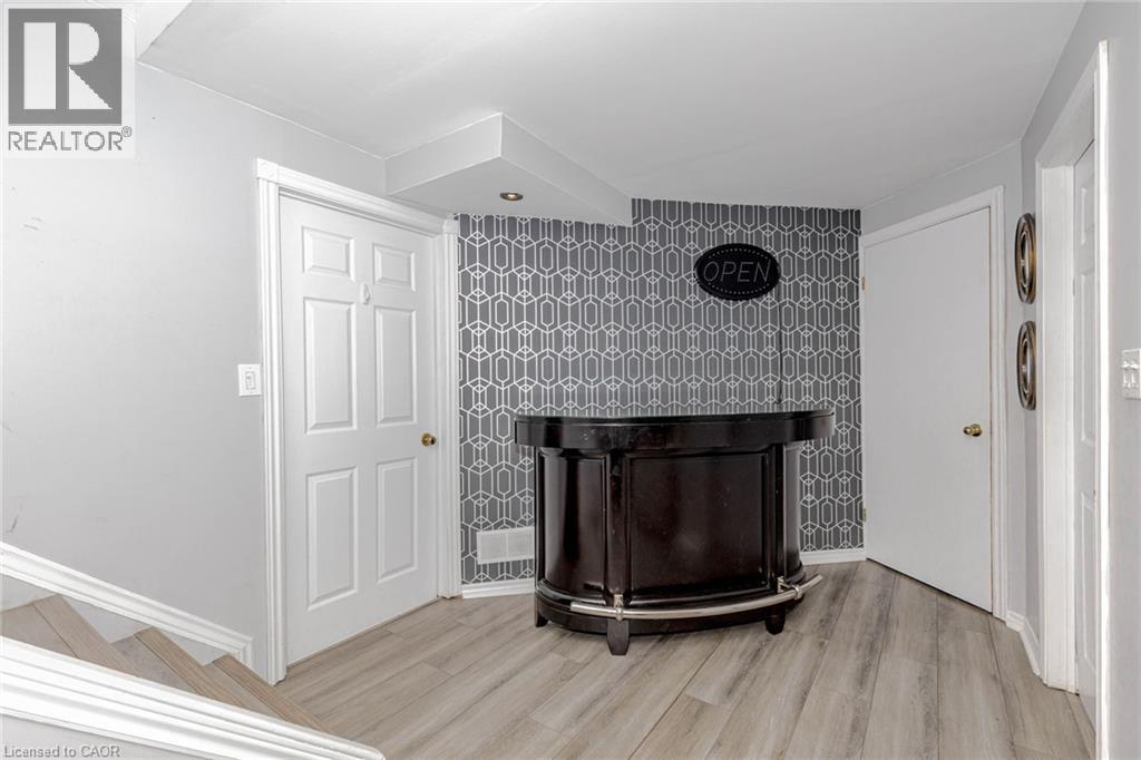 32 Vineberg Drive, Hamilton, Ontario  L9B 2P6 - Photo 32 - 40815559