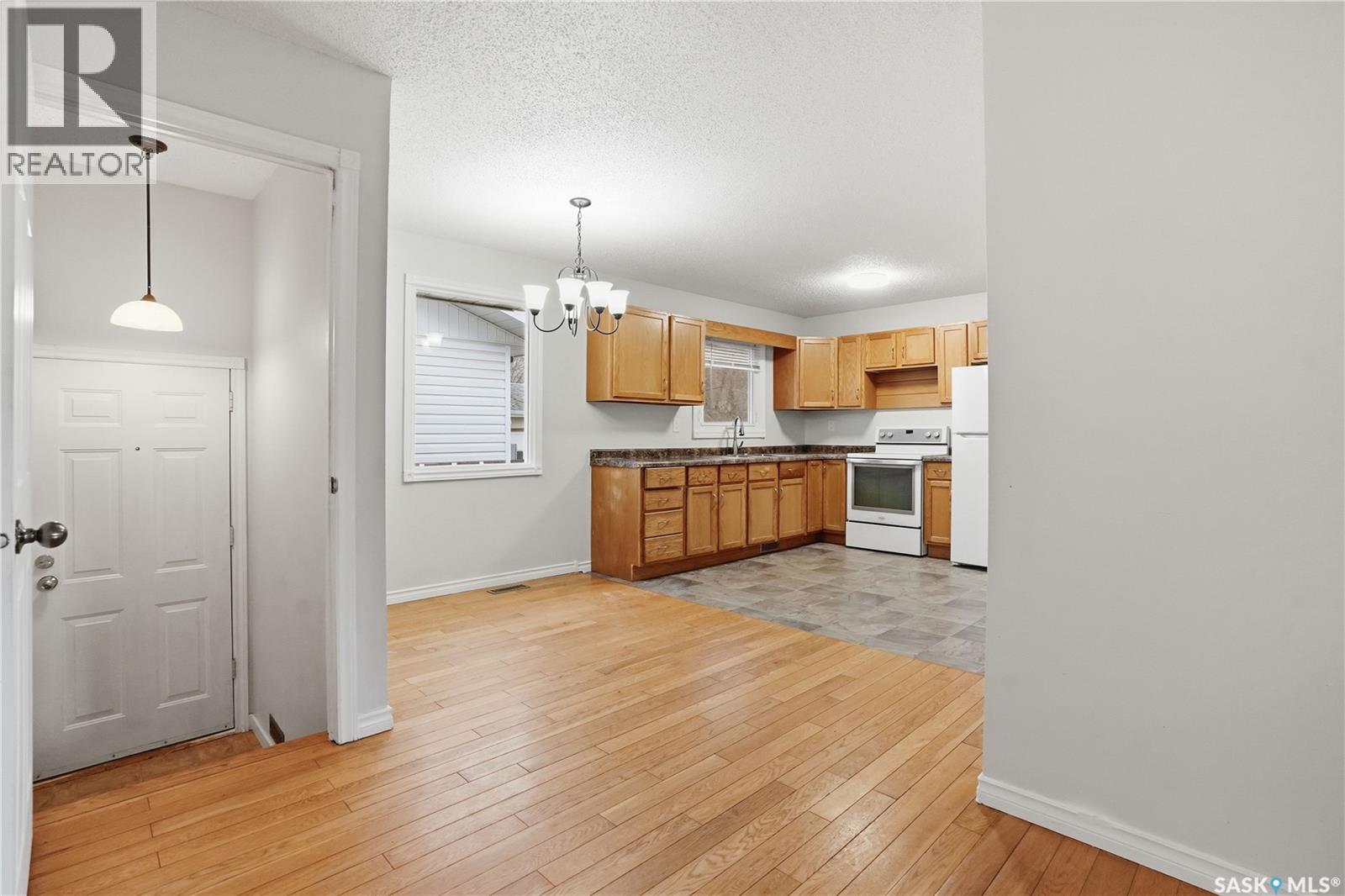 58 Nelles Street, Regina, Saskatchewan  S4X 1M4 - Photo 11 - SK035819
