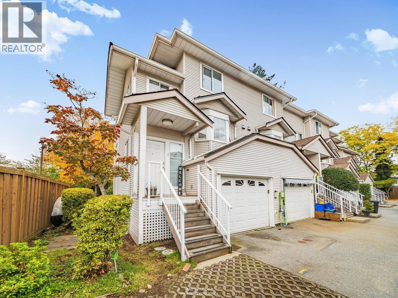 1 12188 HARRIS ROAD, Pitt Meadows, British Columbia