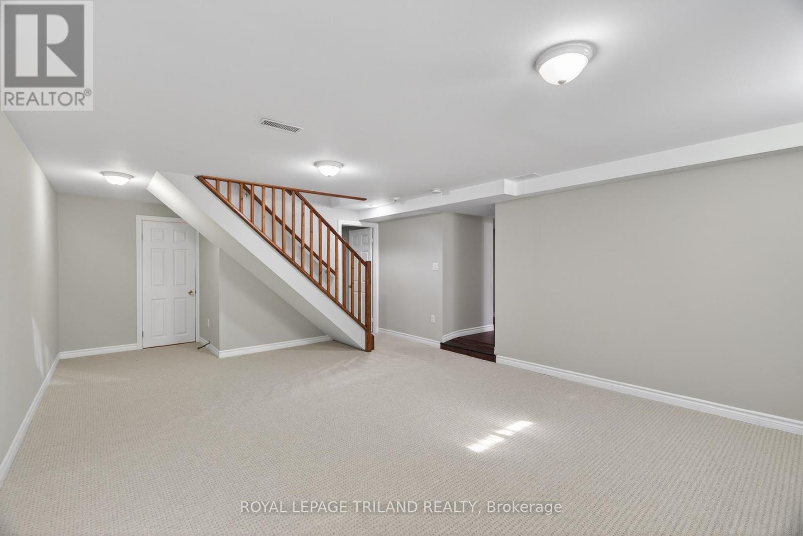 25 Pannell Lane, Strathroy-Caradoc, Ontario  N7G 2C6 - Photo 22 - X13122674