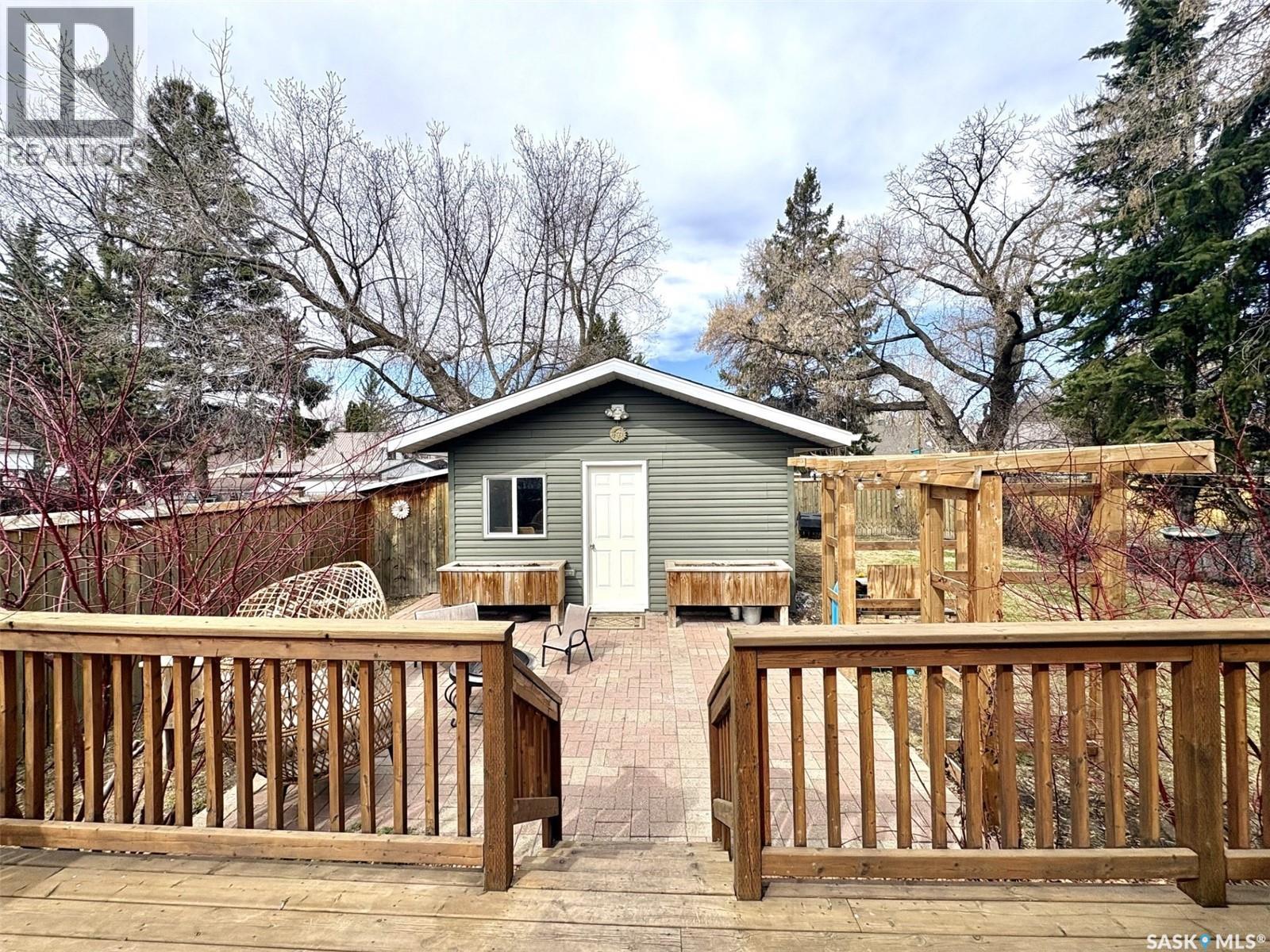 270 2nd Avenue N, Yorkton, Saskatchewan  S3N 1G9 - Photo 19 - SK035611