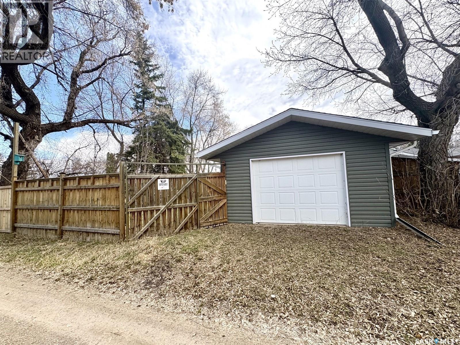 270 2nd Avenue N, Yorkton, Saskatchewan  S3N 1G9 - Photo 25 - SK035611