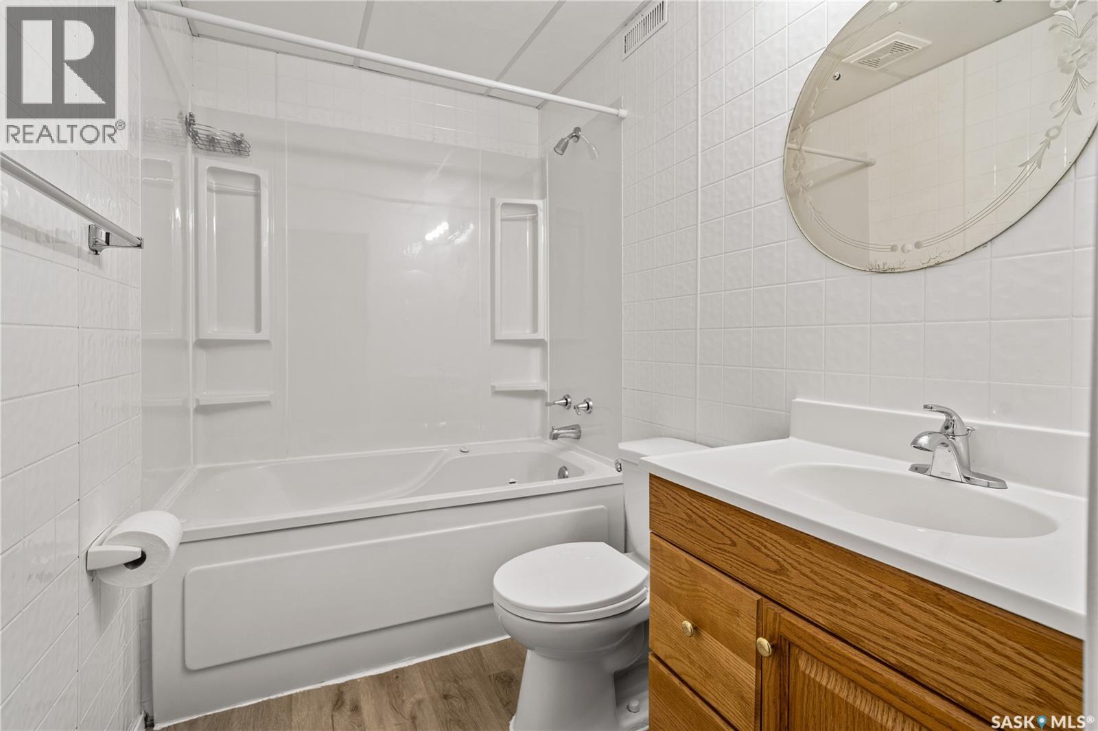 46 Hammond Road, Regina, Saskatchewan  S4R 3C6 - Photo 26 - SK035163