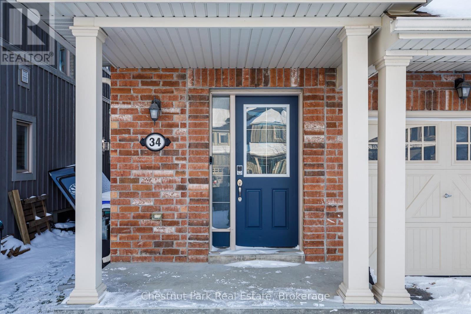 34 Robertson Street, Collingwood, Ontario  L9Y 0X1 - Photo 3 - S12636056