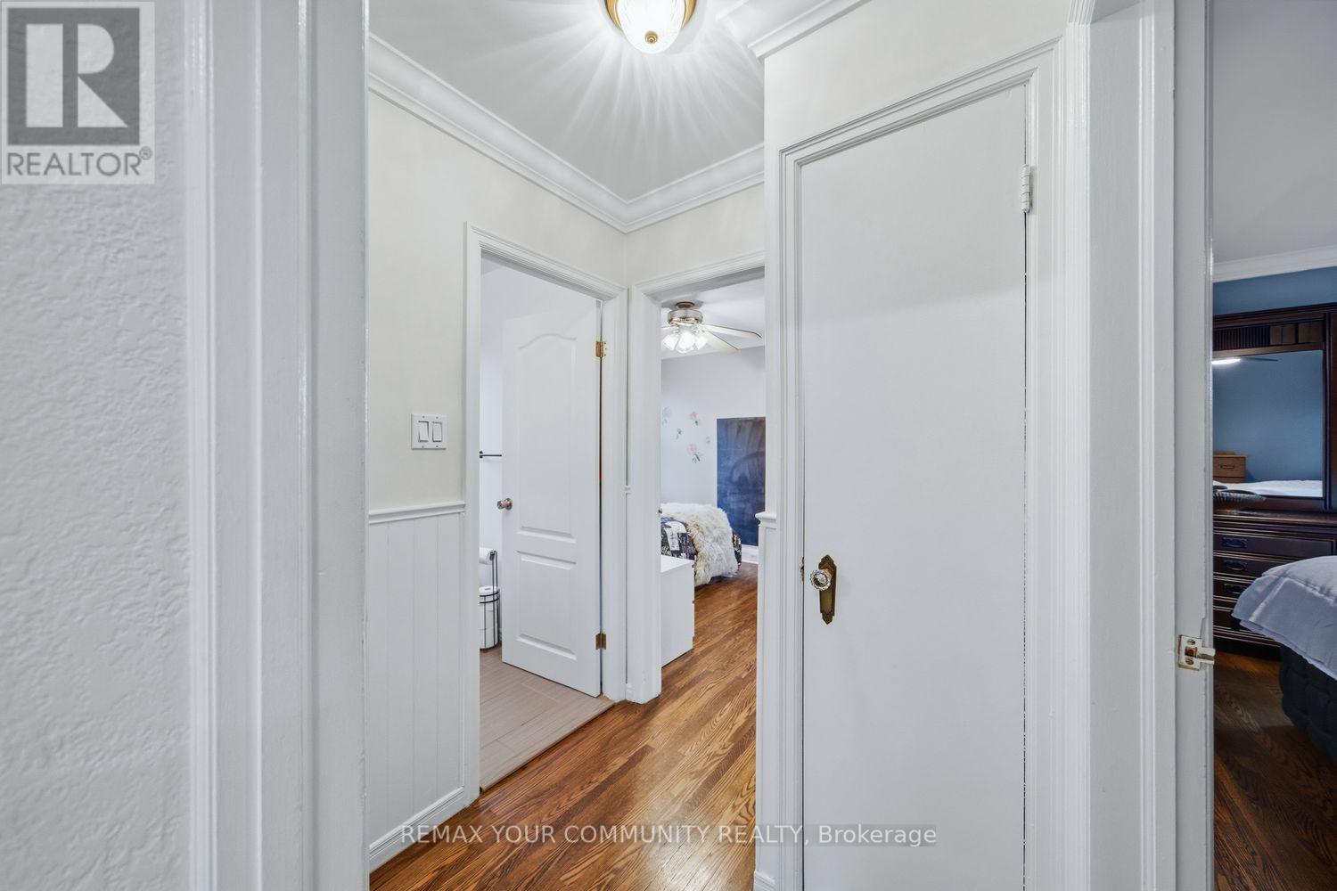 25 Murrie Street, Toronto, Ontario  M8V 1X6 - Photo 19 - W13122272