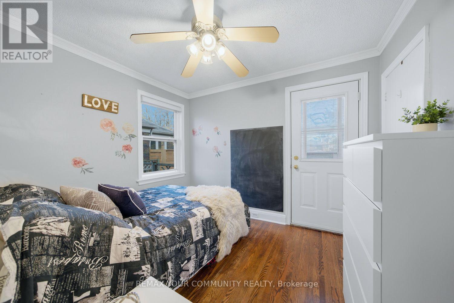 25 Murrie Street, Toronto, Ontario  M8V 1X6 - Photo 26 - W13122272