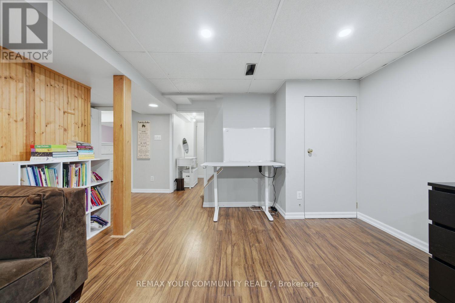 25 Murrie Street, Toronto, Ontario  M8V 1X6 - Photo 32 - W13122272