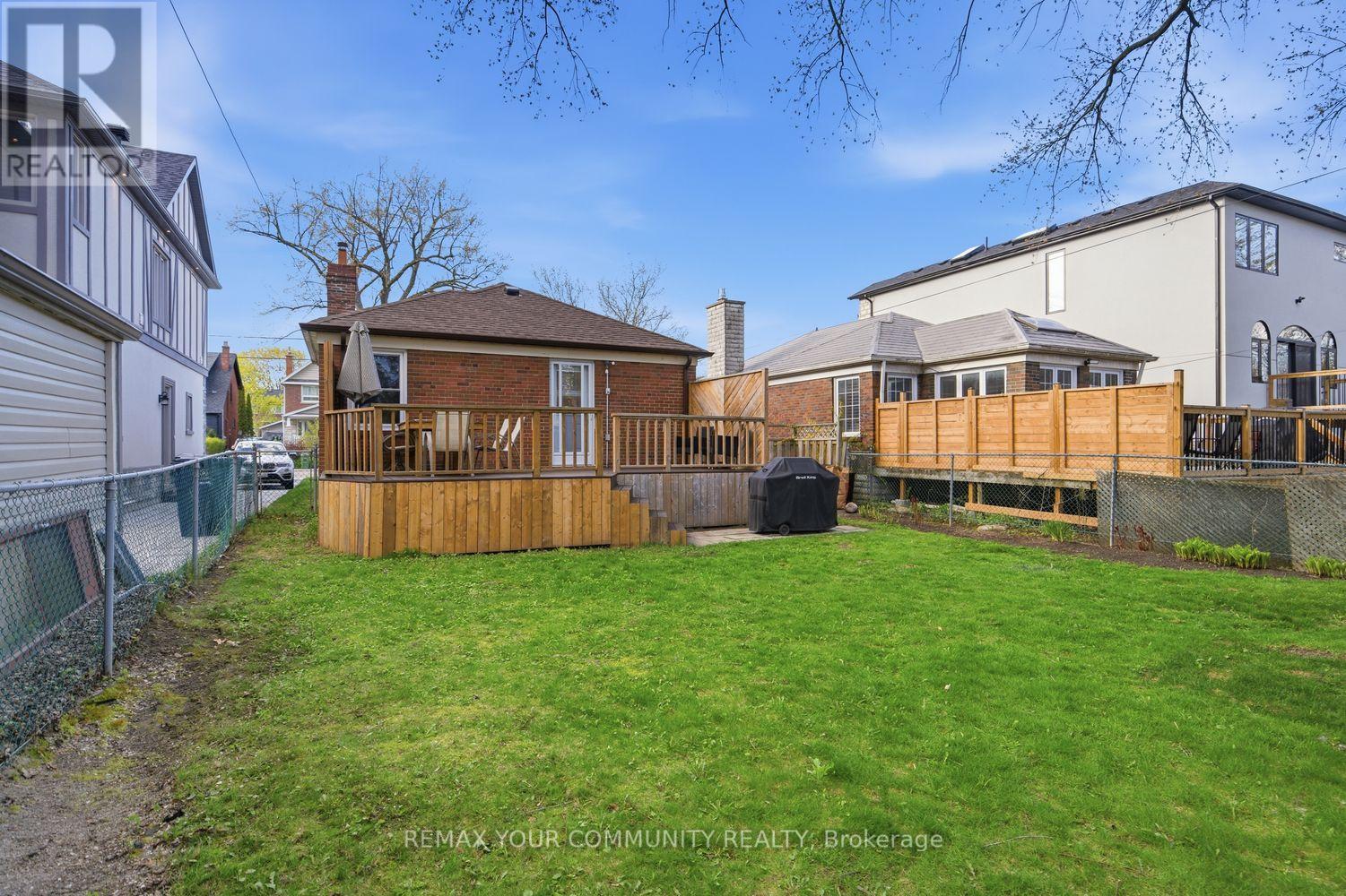 25 Murrie Street, Toronto, Ontario  M8V 1X6 - Photo 43 - W13122272