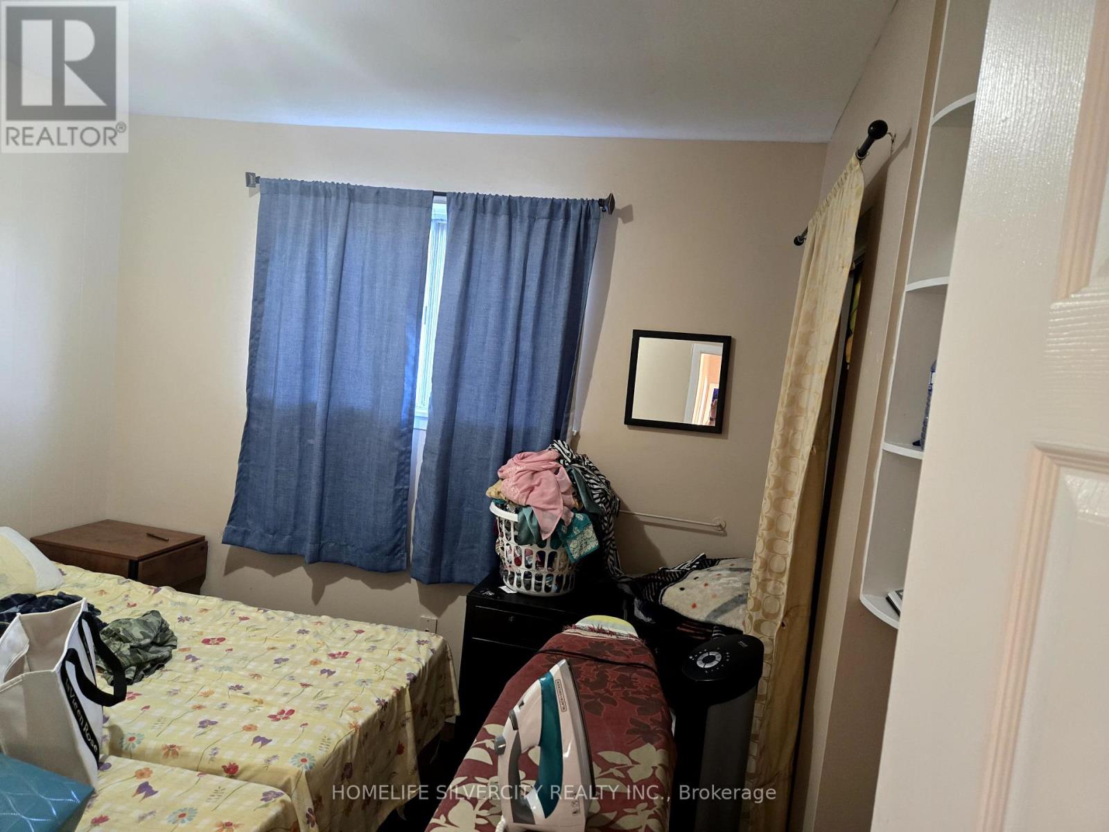 7585 Wrenwood Crescent, Mississauga, Ontario  L4T 2V8 - Photo 16 - W13122274