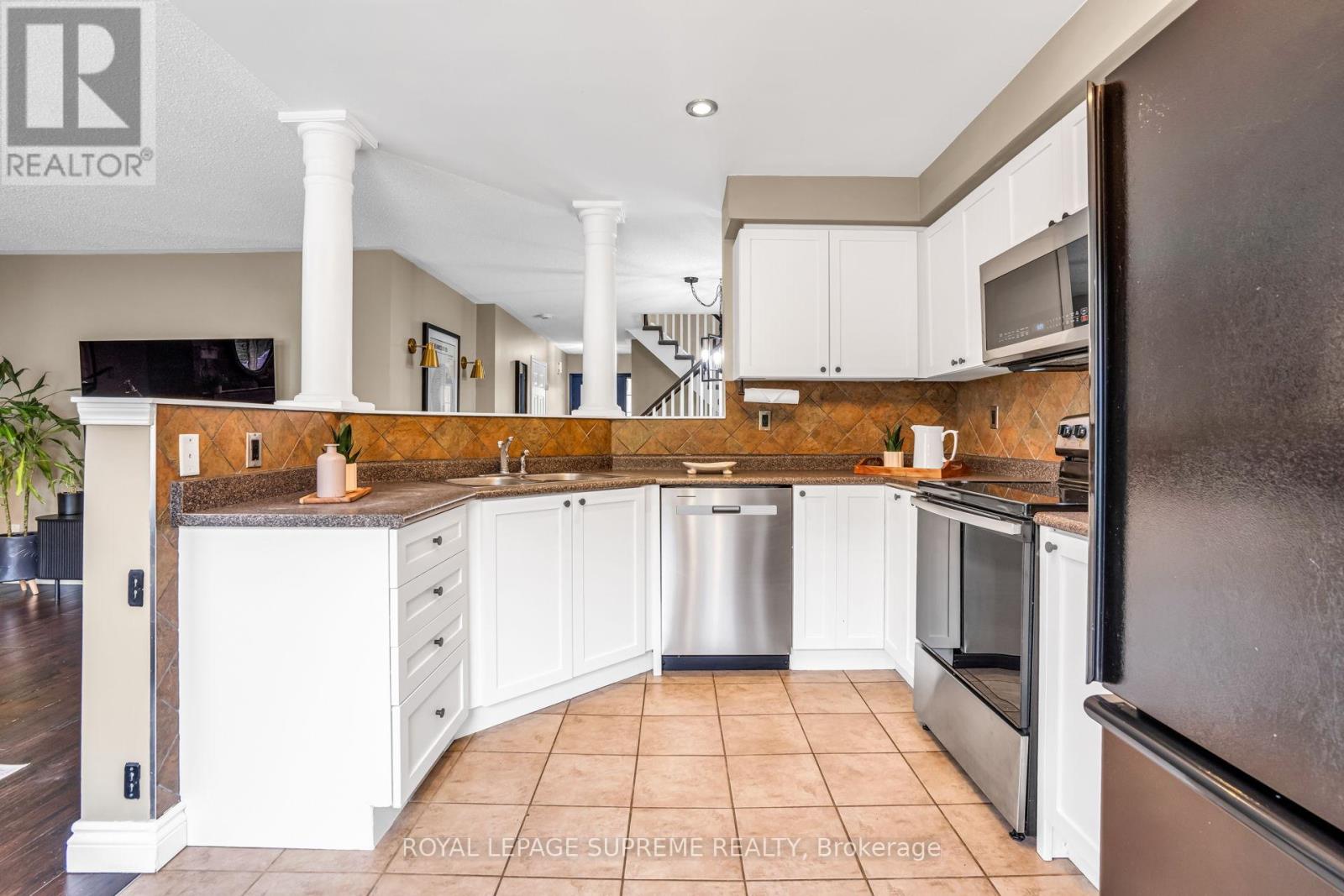 1063 Barclay Circle, Milton, Ontario  L9T 5W3 - Photo 21 - W13122286