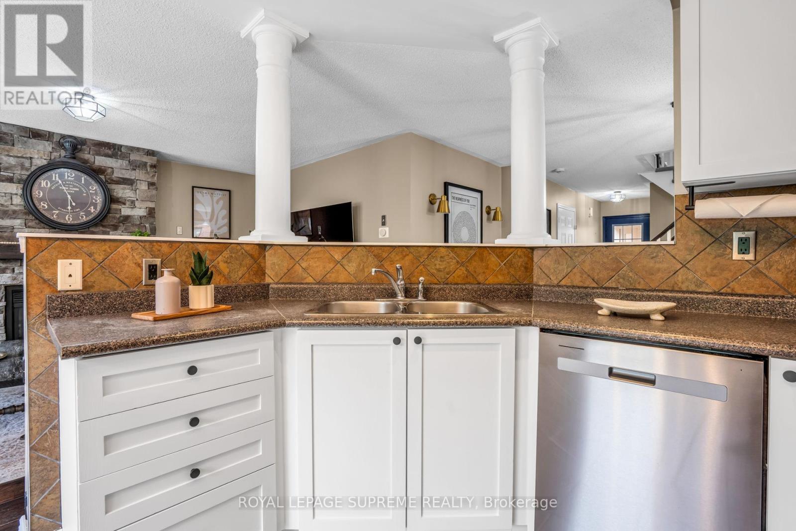 1063 Barclay Circle, Milton, Ontario  L9T 5W3 - Photo 23 - W13122286