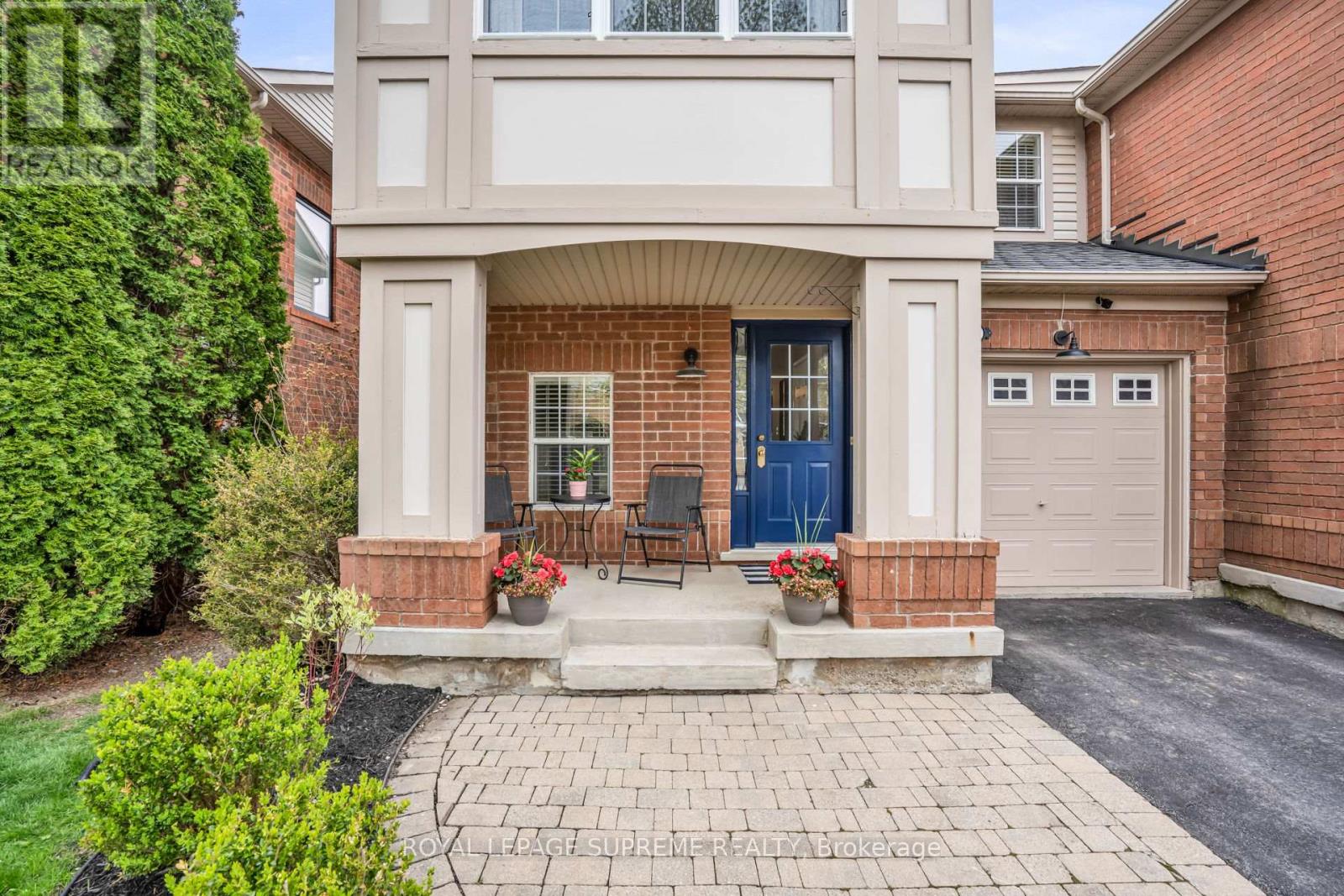 1063 Barclay Circle, Milton, Ontario  L9T 5W3 - Photo 3 - W13122286