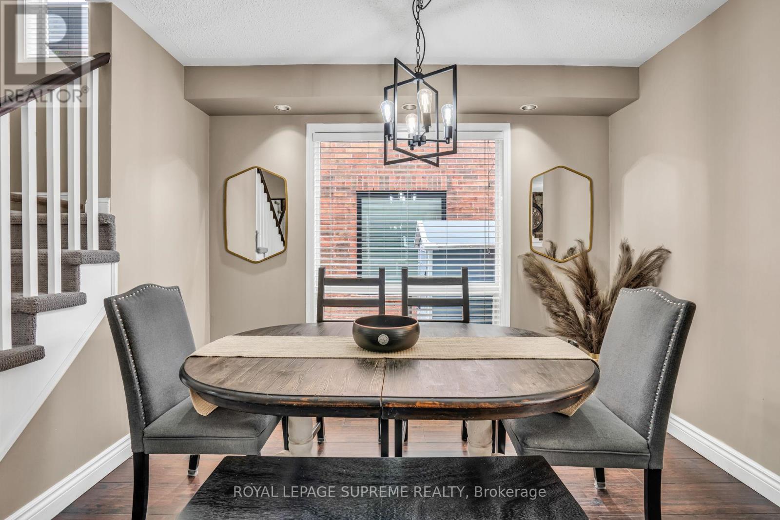 1063 Barclay Circle, Milton, Ontario  L9T 5W3 - Photo 9 - W13122286