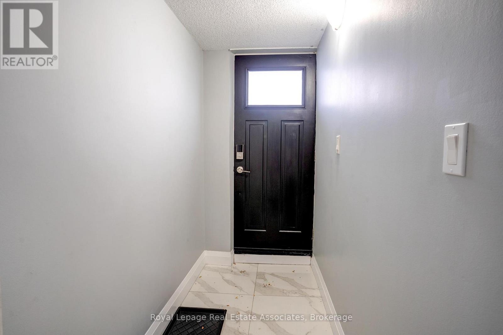 66 Kingsmere Crescent, Brampton, Ontario  L6X 1Z4 - Photo 32 - W13122334