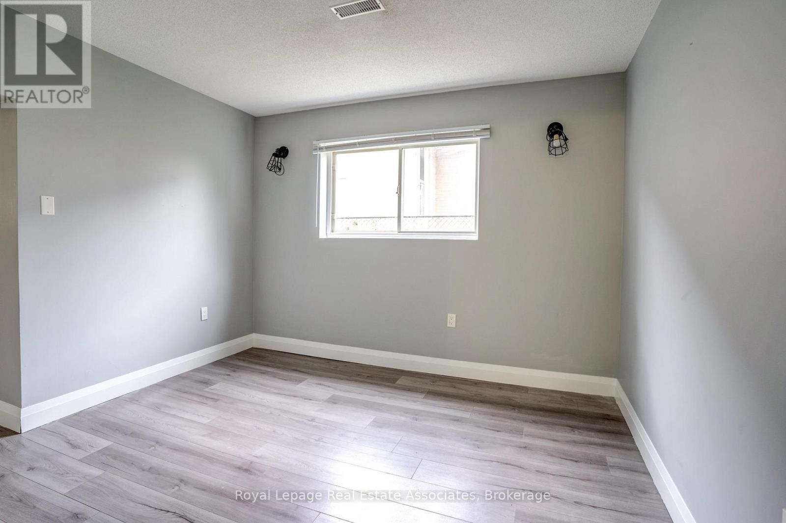 66 Kingsmere Crescent, Brampton, Ontario  L6X 1Z4 - Photo 38 - W13122334
