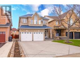 643 GARDEN WALK, Mississauga, Ontario