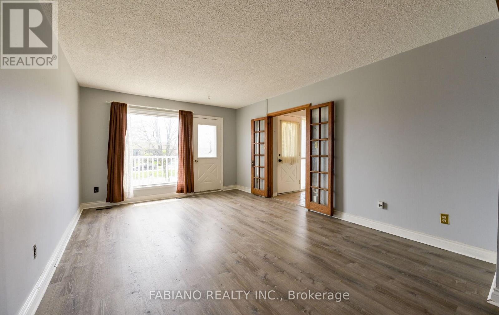 35 Murchison Crescent, Toronto, Ontario  M9V 3P5 - Photo 15 - W13122554