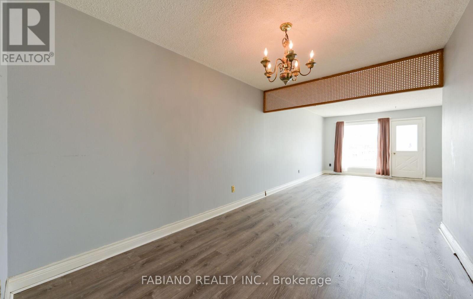 35 Murchison Crescent, Toronto, Ontario  M9V 3P5 - Photo 20 - W13122554