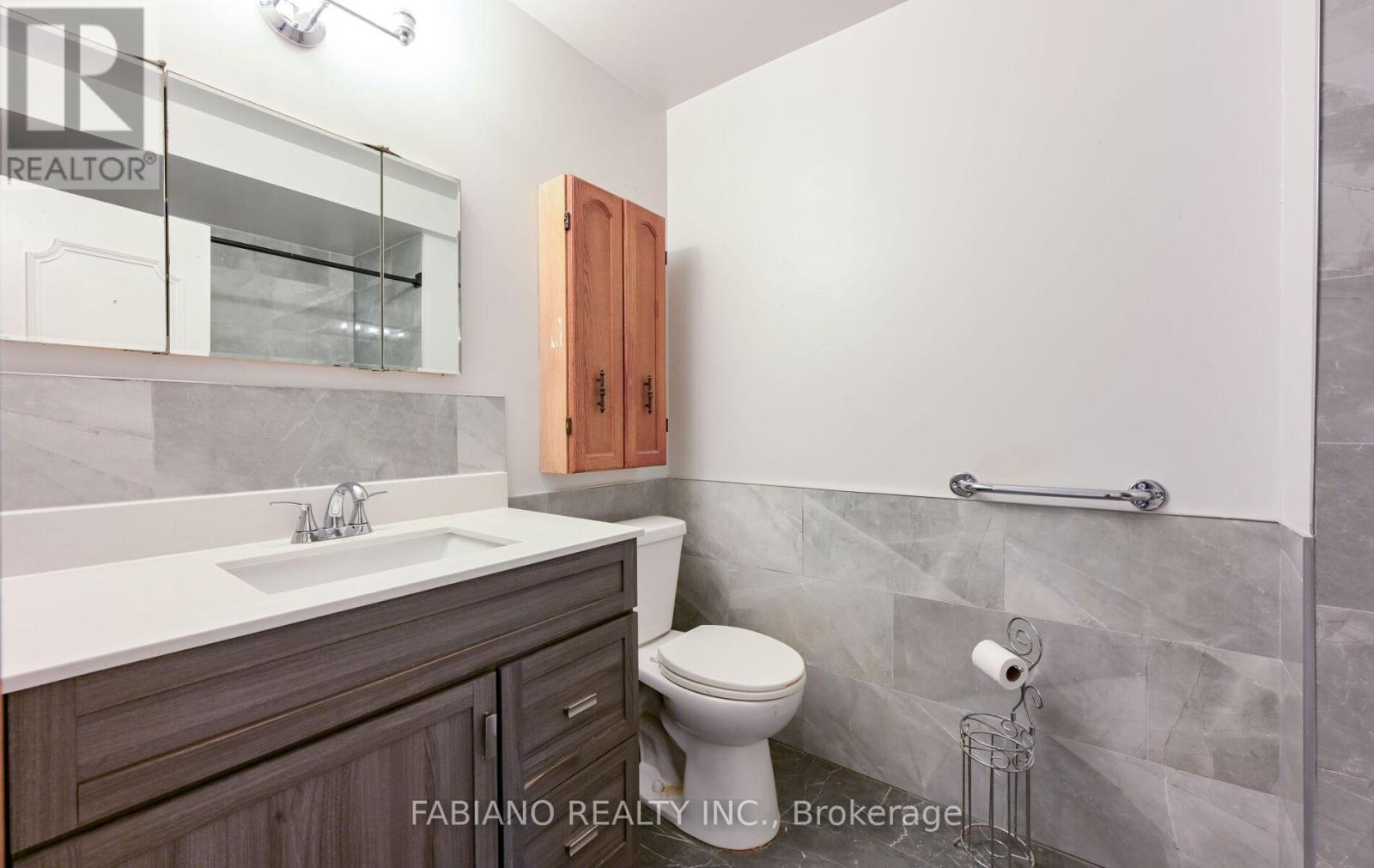 35 Murchison Crescent, Toronto, Ontario  M9V 3P5 - Photo 30 - W13122554