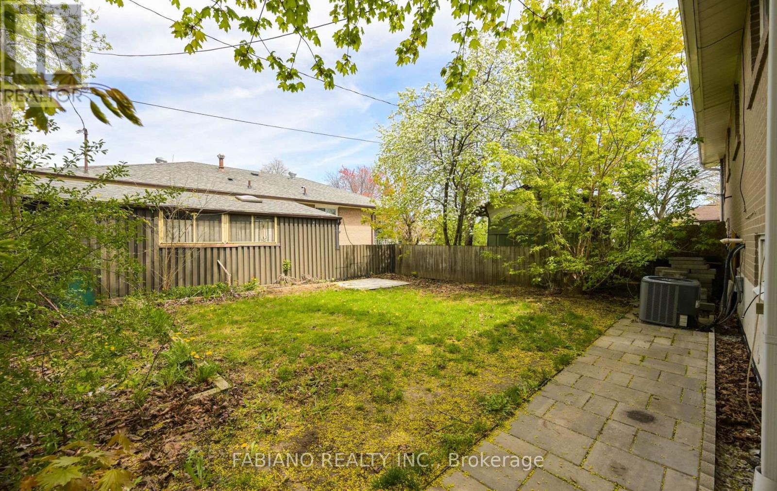 35 Murchison Crescent, Toronto, Ontario  M9V 3P5 - Photo 46 - W13122554
