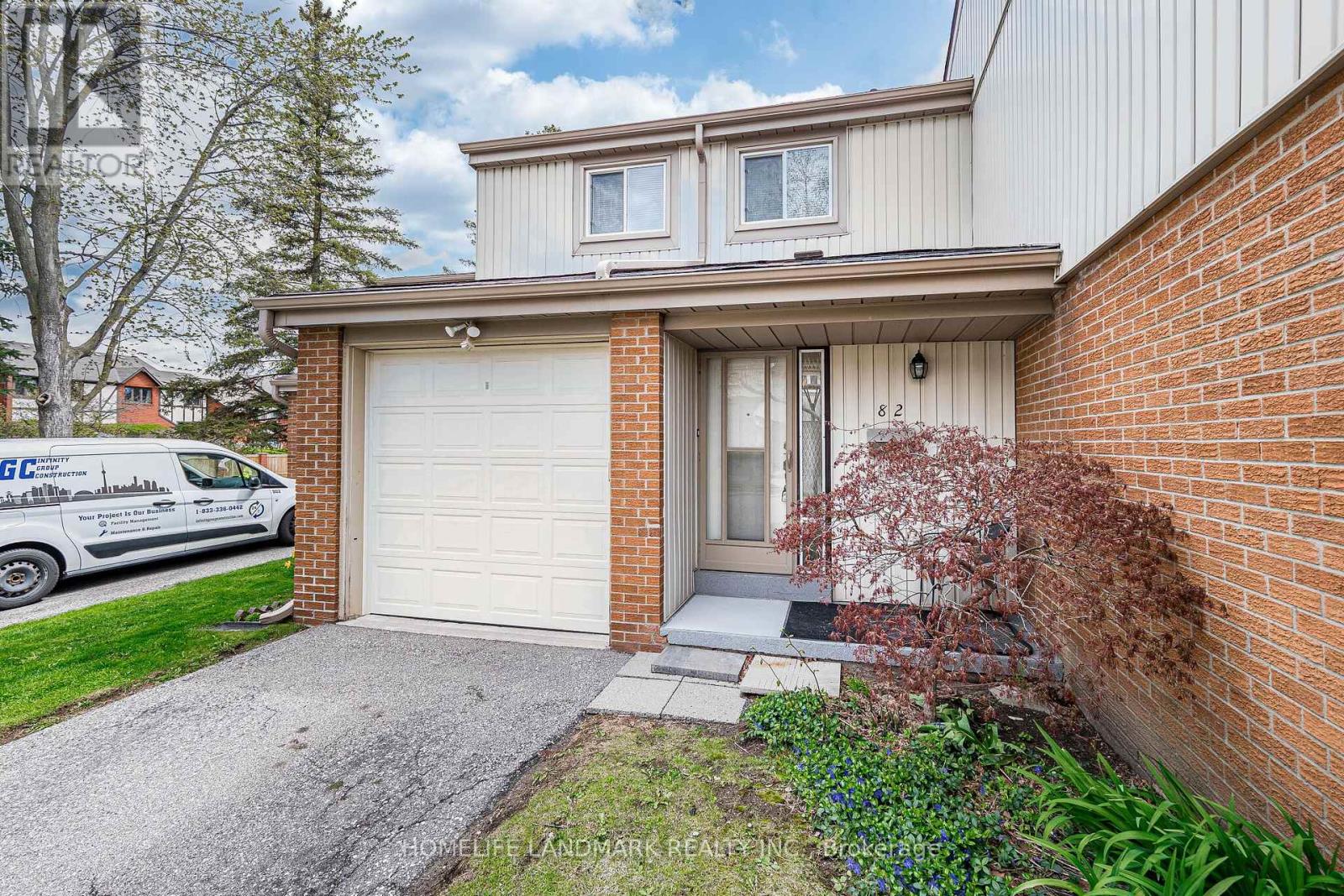 82 - 3339 Council Ring Road, Mississauga, Ontario  L5L 2A9 - Photo 2 - W13122608