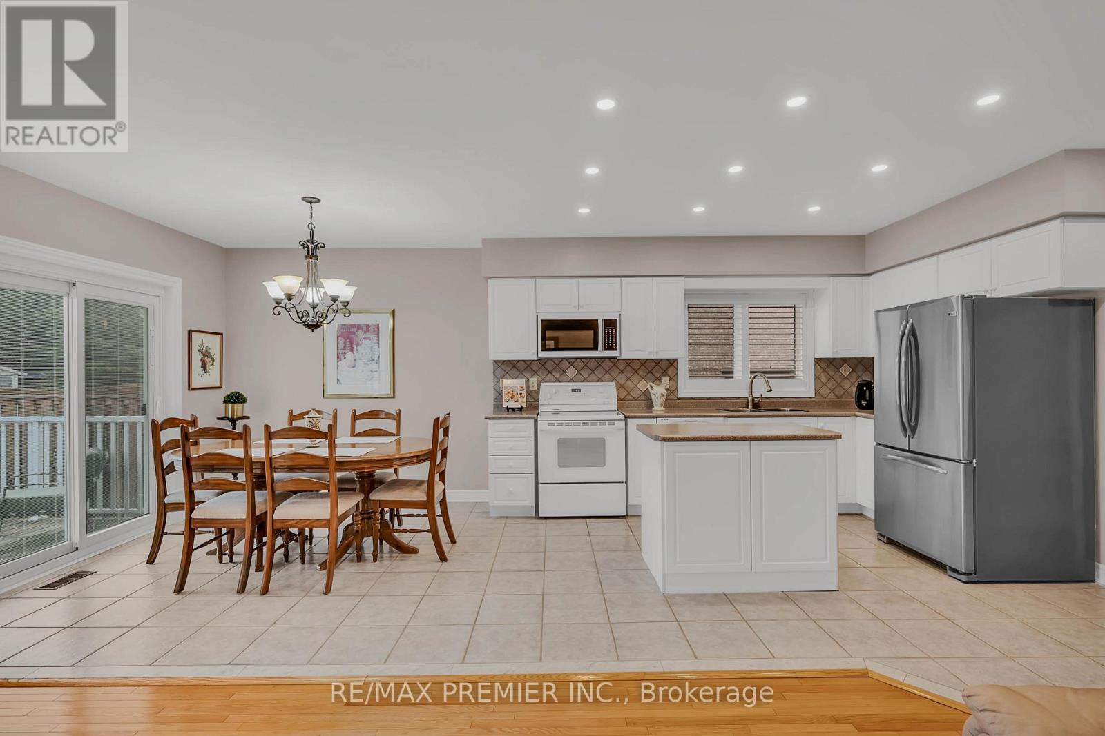 20 Drummond Drive, Vaughan, Ontario  L6A 2M5 - Photo 11 - N13122322