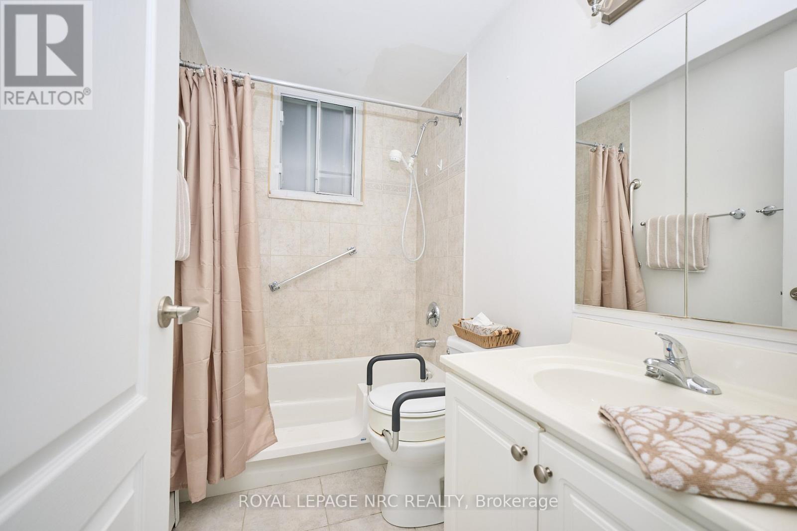 101 - 6390 Huggins Street, Niagara Falls, Ontario  L2J 1H1 - Photo 14 - X13122726