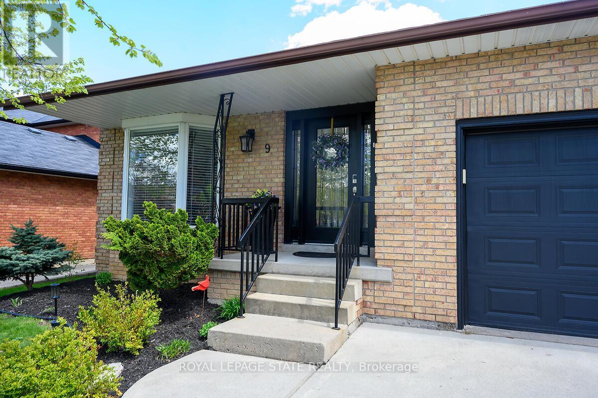 9 Ben Tirran Crescent, Hamilton, Ontario  L8G 4V8 - Photo 3 - X13122388