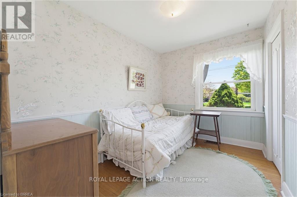 90 Henderson Avenue, Brantford, Ontario  N3R 4V9 - Photo 20 - X13122422